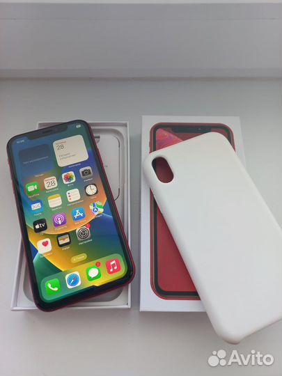 Телефон iPhone XR 128gb красный идеал