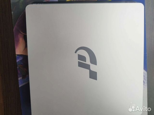 PlayStation 4 Slim Limited edition1tb 5.05hen