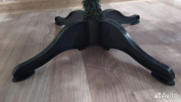 Елка искусственная