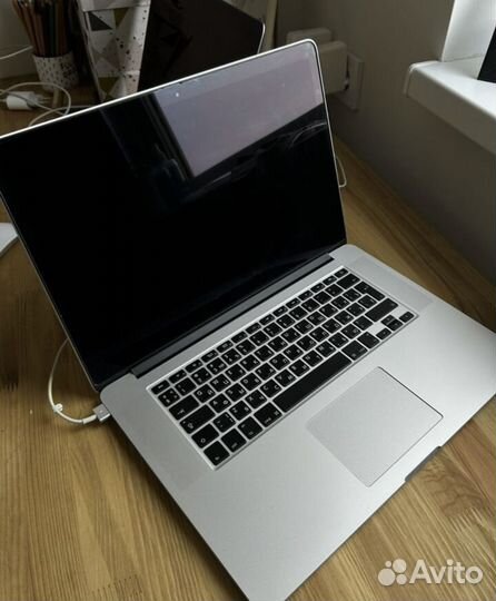 MacBook Pro 15 (2015), 512 гб, Core i7, RAM 16 gb
