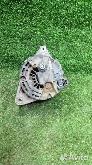 Генератор Carisma (95-03) б\у (арт. MD353869)