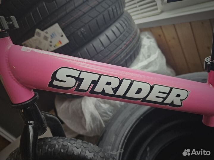 Детский беговел Strider розовый, новый