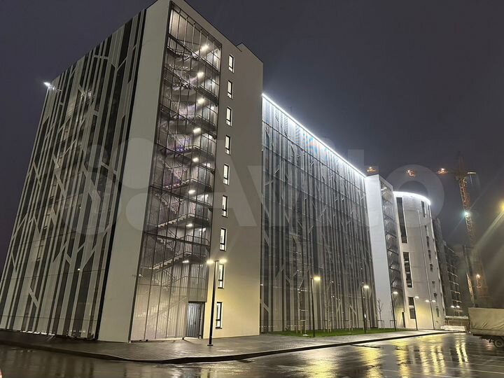 Машиноместо, 14 м²