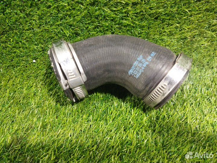 Патрубок интеркулера Volkswagen Tiguan