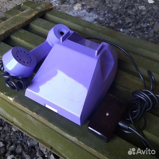 Телефон без дискового номеронабирателя