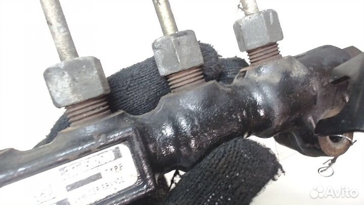 Рампа топливная Mazda 3 (BK), 2003