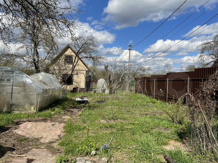 Дача 12 м² на участке 4 сот.