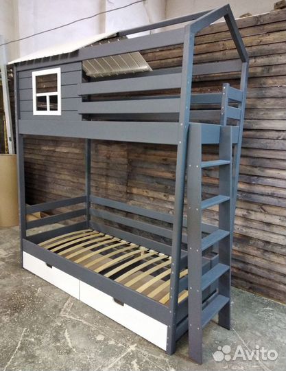 Двухъярусная Эко кровать домик из дерева