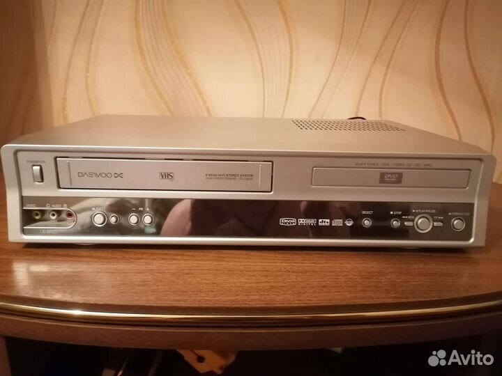 Видеомагнитофон Daewoo Dx 7900k