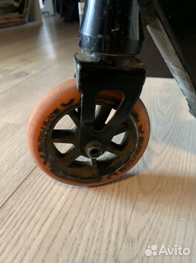 Трюковой самокат