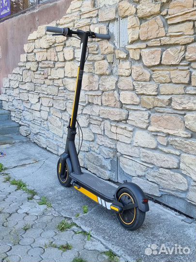 Электросамокат ninebot max g30p