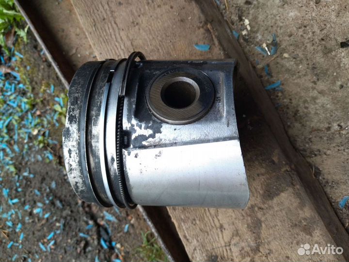 Поршень камаз