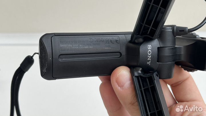 Штатив рукоядка монопод Sony GP-VPT1