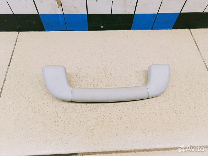 Ручка внутренняя потолочная Land Cruiser (150) -Pr