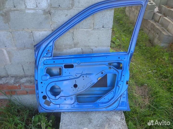 Дверь передняя правая LADA Granta 2017г