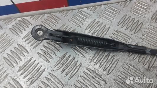 Щеткодержатель лобового стекла renault kangoo 1 (2