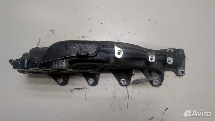 Коллектор впускной Opel Vivaro, 2016