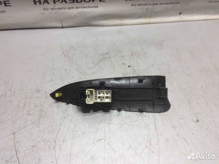 Блок управления стеклами (кнопка ) задний левый