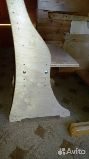 Парта и стул для школьника