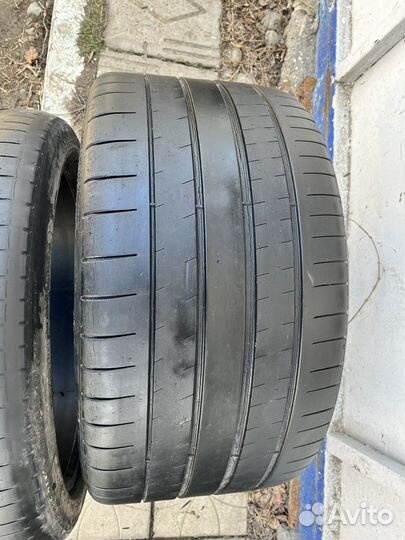 Michelin Pilot Super Sport 295/35 R20