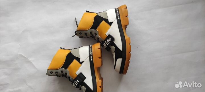 Осенние ботинки 39