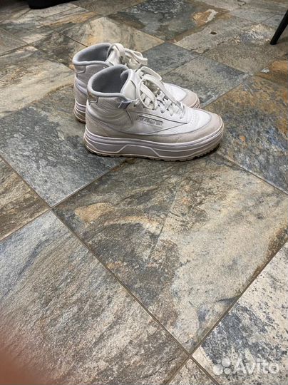 Кроссовки reebok