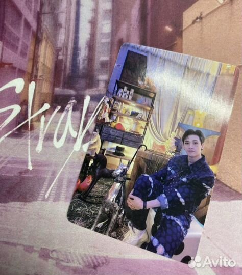 Фотокарточки stray kids