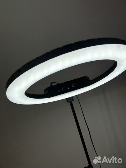 Анатомическая кушетка для наращивания ресниц