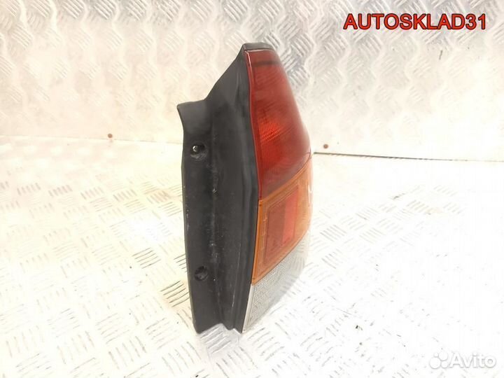 Фонарь задний правый Mazda 323 P BA Хетчбэк