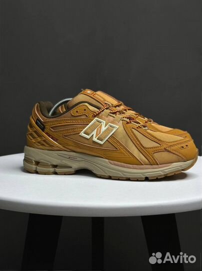 Кроссовки New Balance 1906R brown