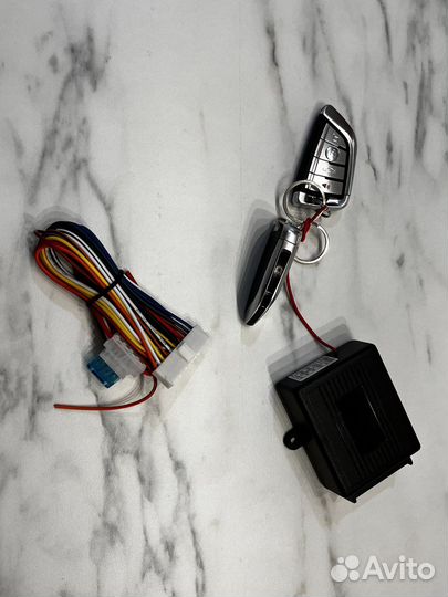 Центральный замок 12В