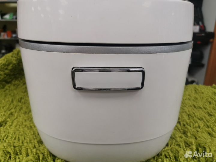 Мультиварка bork U500(сов24б)