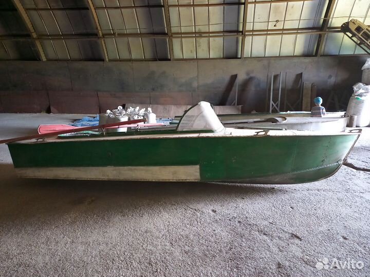 Катер Прогресс