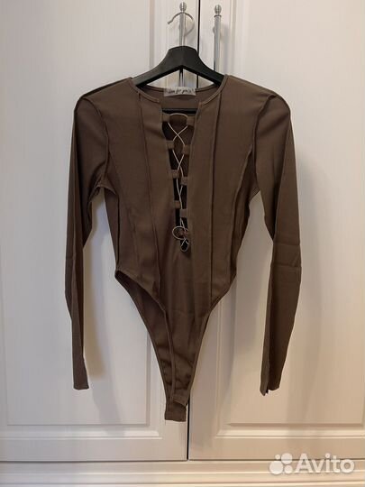 Топ с завязками на груди боди