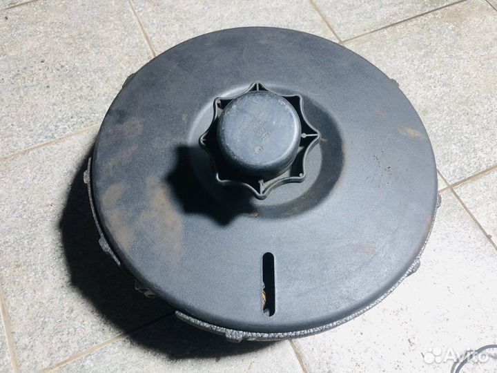 Органайзер в запаску audi a6c5 домкрат инструмент