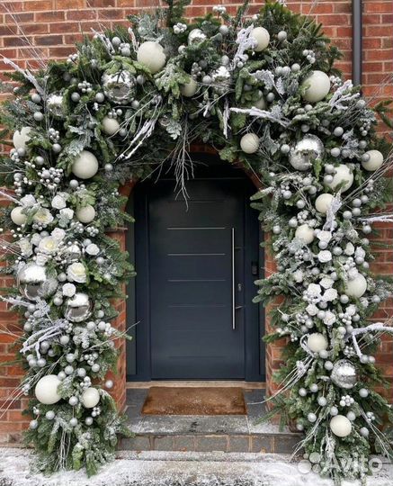 Новогоднее оформление входной группы/ зала