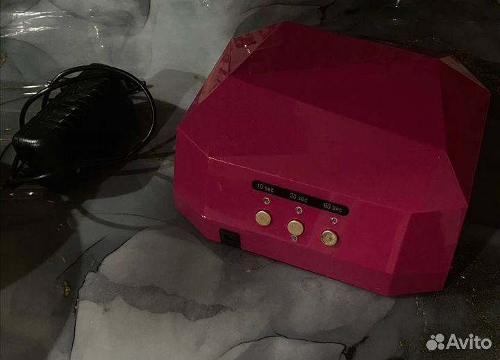 Лампа для ногтей