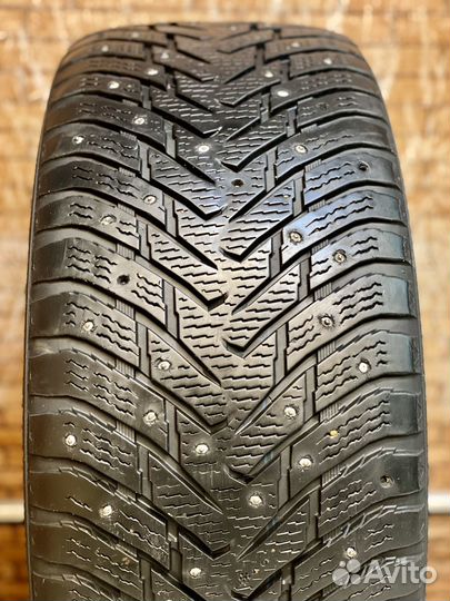 Nokian Tyres Hakkapeliitta 8 265/40 R21