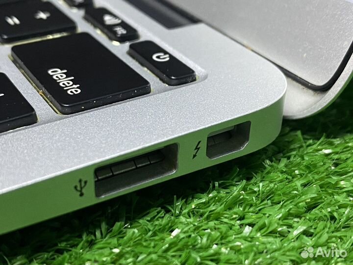 Apple MacBook Air 11 2013