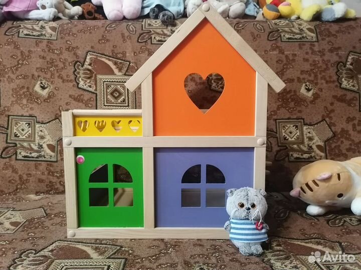 Детский игровой домик из дерева