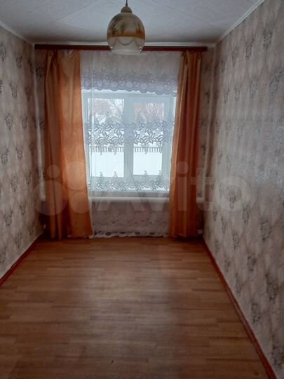 3-к. квартира, 53 м², 1/2 эт.