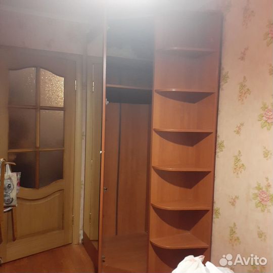 Шкаф купе угловой с зеркалом бу отдаю. За каробку