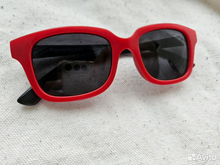 Солнцезащитные очки с поляризацией детские