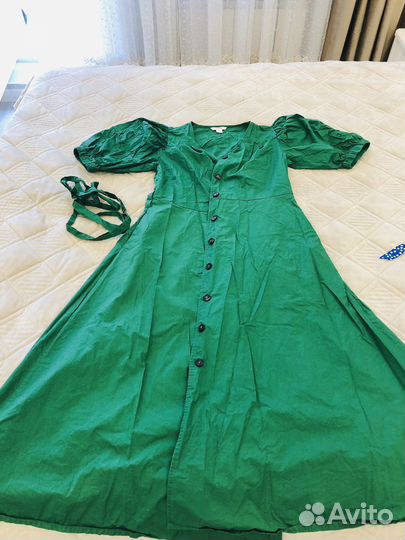 Женская одежда, много вещей