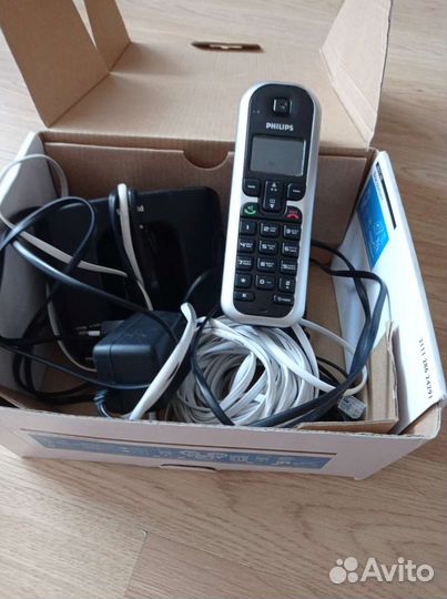 Philips телефон