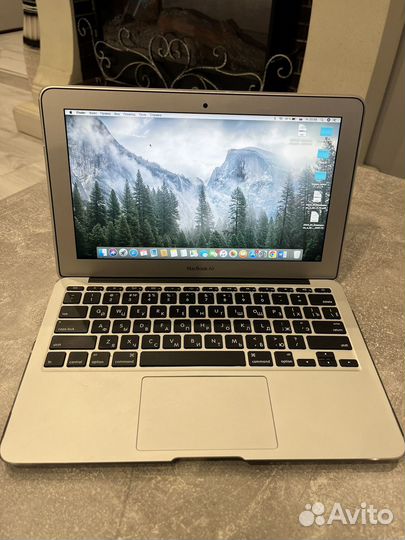 MacBook Air (11 дюйм)