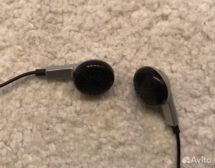 Наушники Thomson