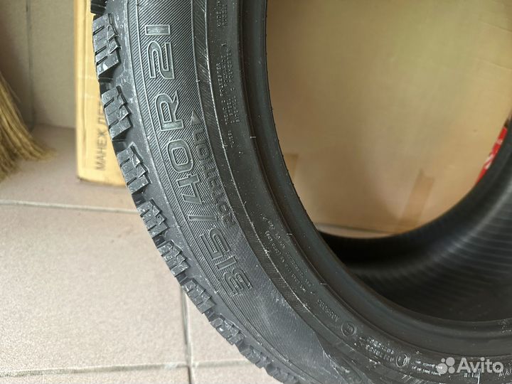 Nokian Tyres Hakkapeliitta R3 SUV 275/45 R21 и 315/40 R21