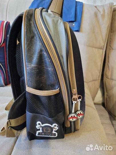 Портфель школьный для мальчика новый
