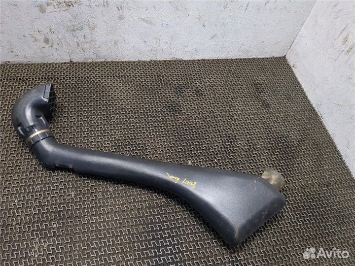 Воздухозаборник Toyota Land Cruiser (100) , 1999